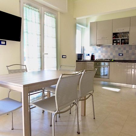 Pietra Home, Posto Auto, Ac ,Wifi, 150Mt Dal Mare Pietra Ligure Exteriér fotografie