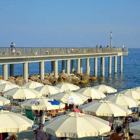 Pietra Home, Posto Auto, Ac ,Wifi, 150Mt Dal Mare Pietra Ligure Exteriér fotografie