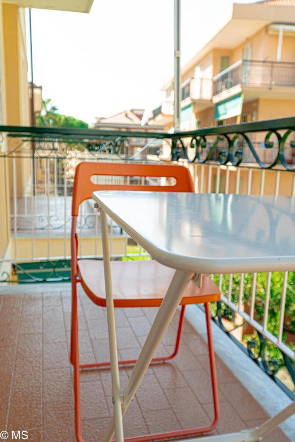 Pietra Home, Posto Auto, Ac ,Wifi, 150Mt Dal Mare Pietra Ligure Exteriér fotografie