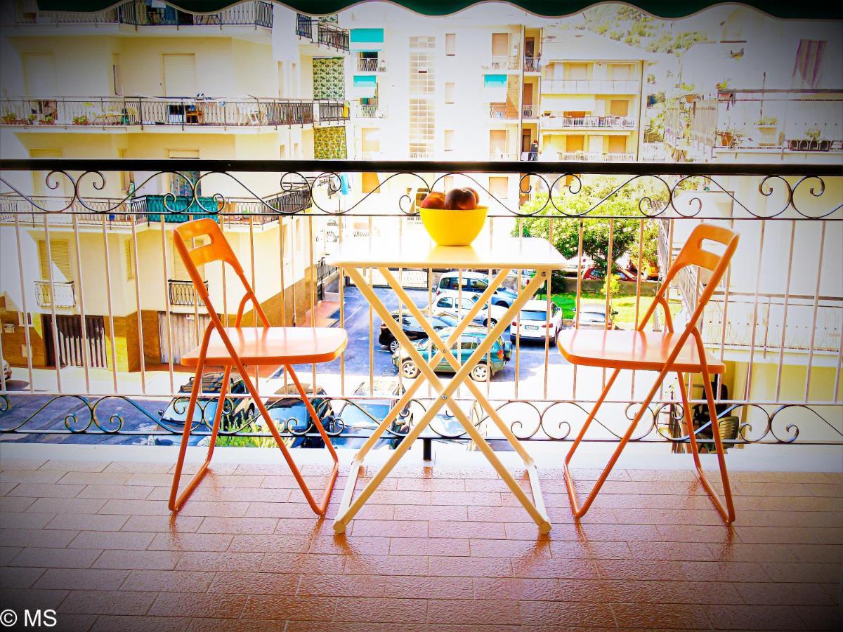 Pietra Home, Posto Auto, Ac ,Wifi, 150Mt Dal Mare Pietra Ligure Exteriér fotografie